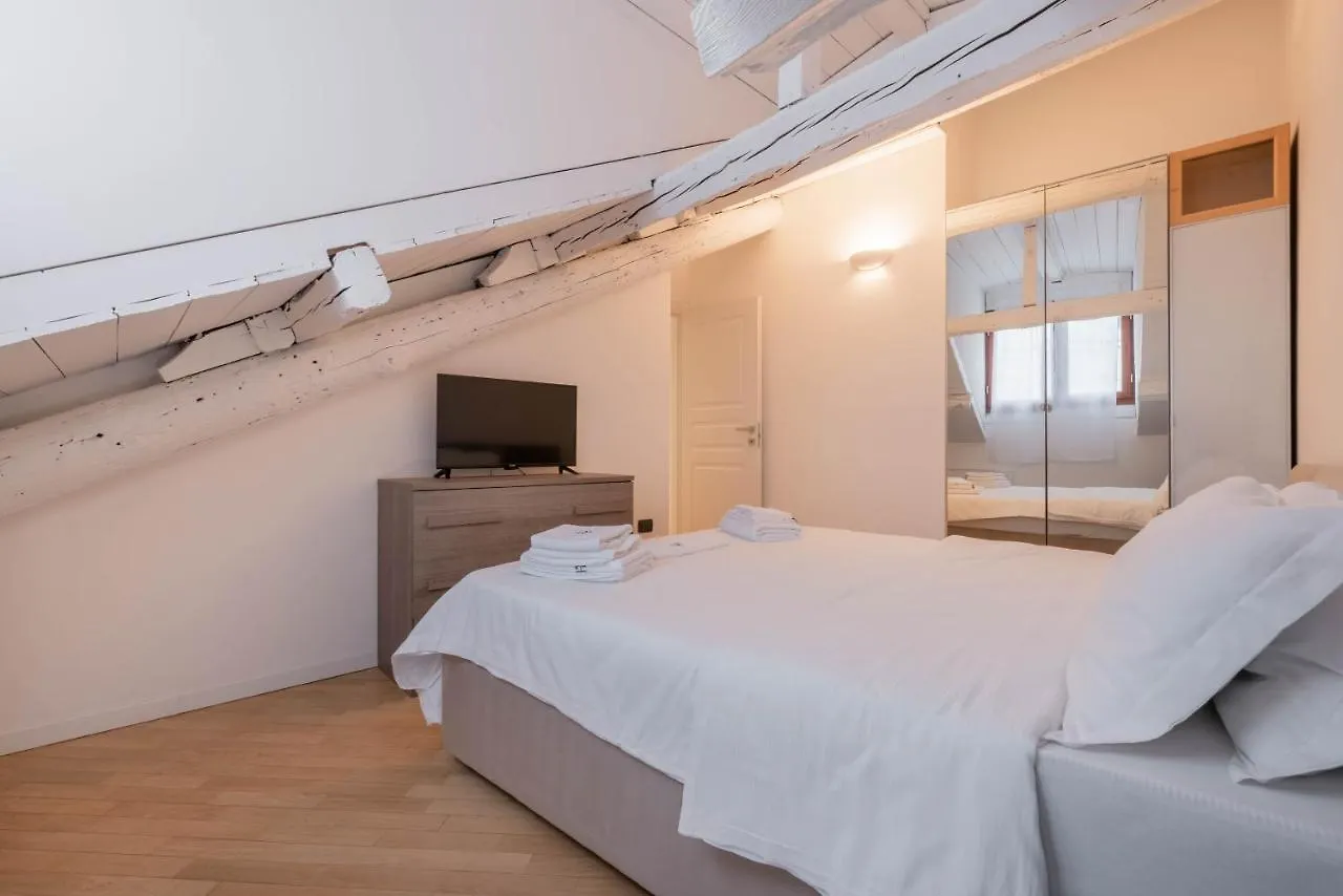 Brera Flat Near Duomo Apartman Milánó Olaszország